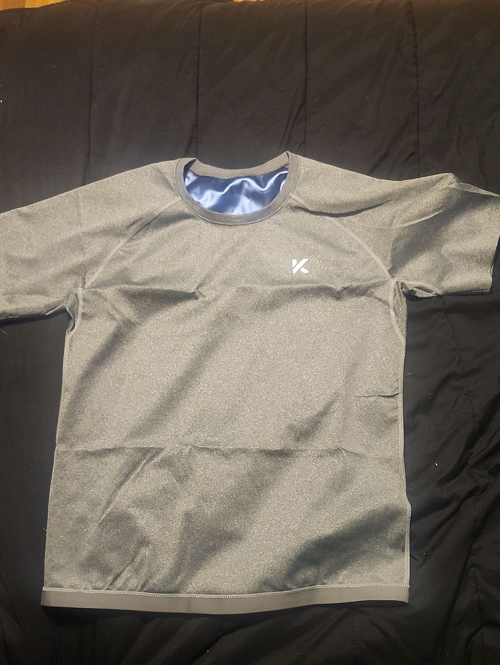Size 2xl Men's Heat Trapping T-Shirt